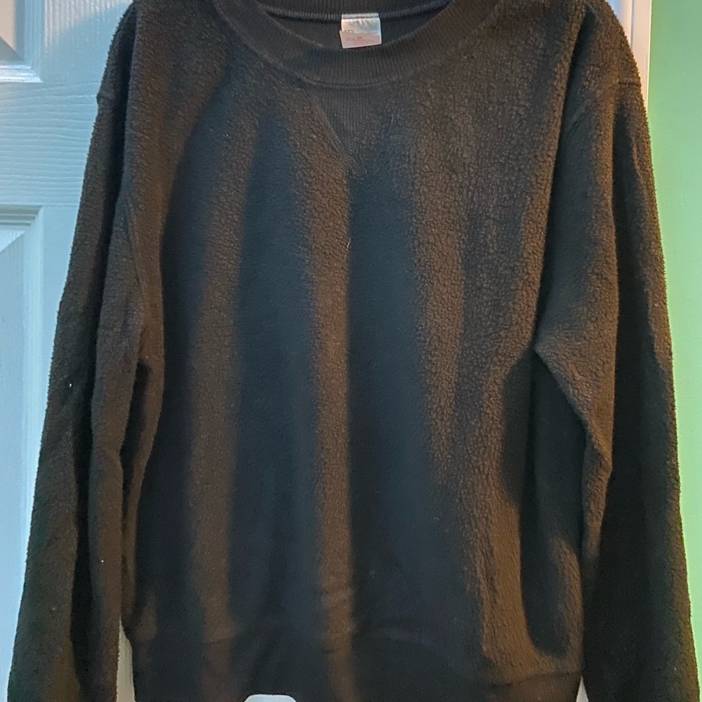 No Boundaries black fleece long sleeve